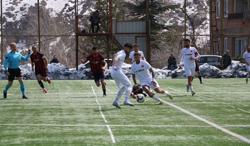 Hakkari Zap Spor rakibi ile berabere kaldı!