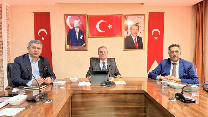 AK Parti Hakkari Teşkilatı İstişare Toplantısında Buluştu