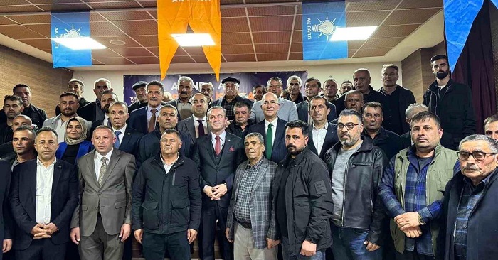 Hakkari'de toplu istifa!