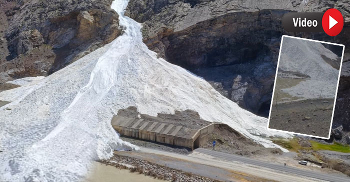 Hakkari’de Tarihi Çığ böyle görüntülendi!