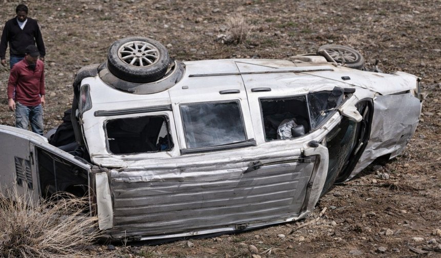 Hakkari-Van karayolunda kaza: İsimleri belli oldu