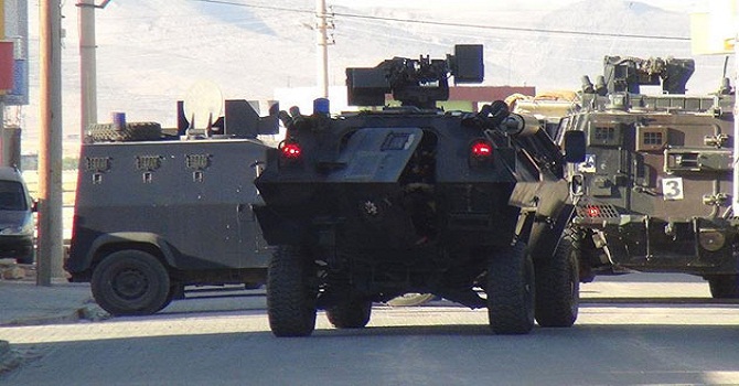 Yüksekova'da çatışma: 2 PKK'li öldürüldü