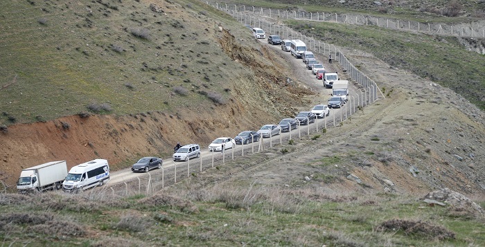 Hakkari-Van karayolu ulaşıma açıldı