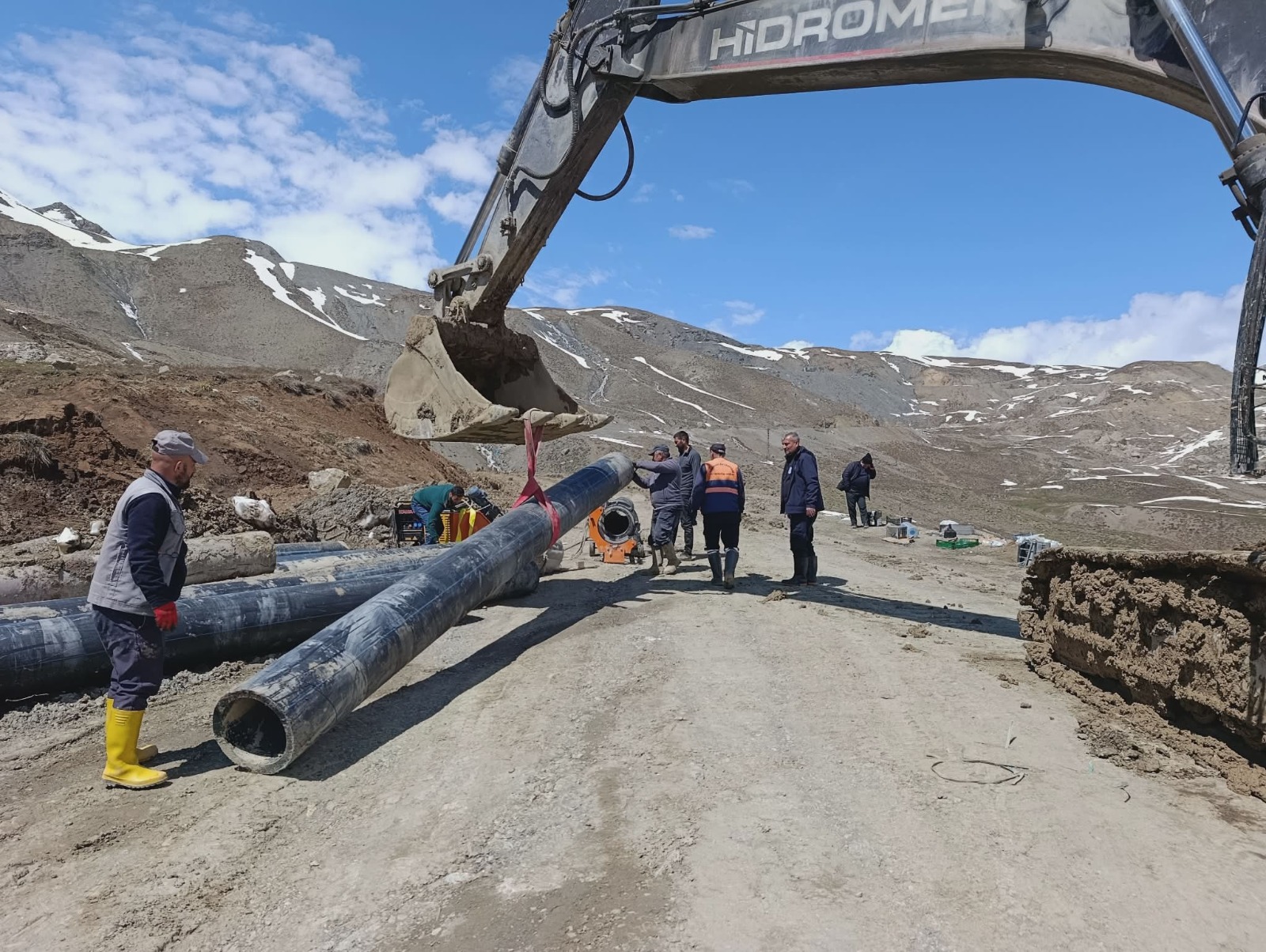 Hakkari’de Kesintiye Neden Olan Arızaya Yoğun Mesai