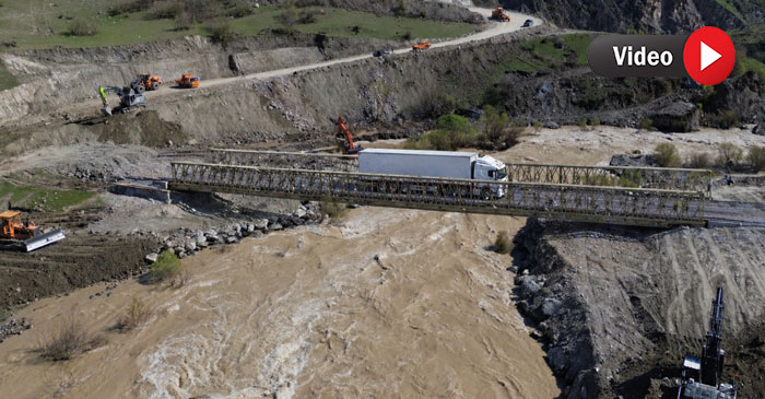 Hakkari-Van karayoluna panel köprü çalışması başladı!