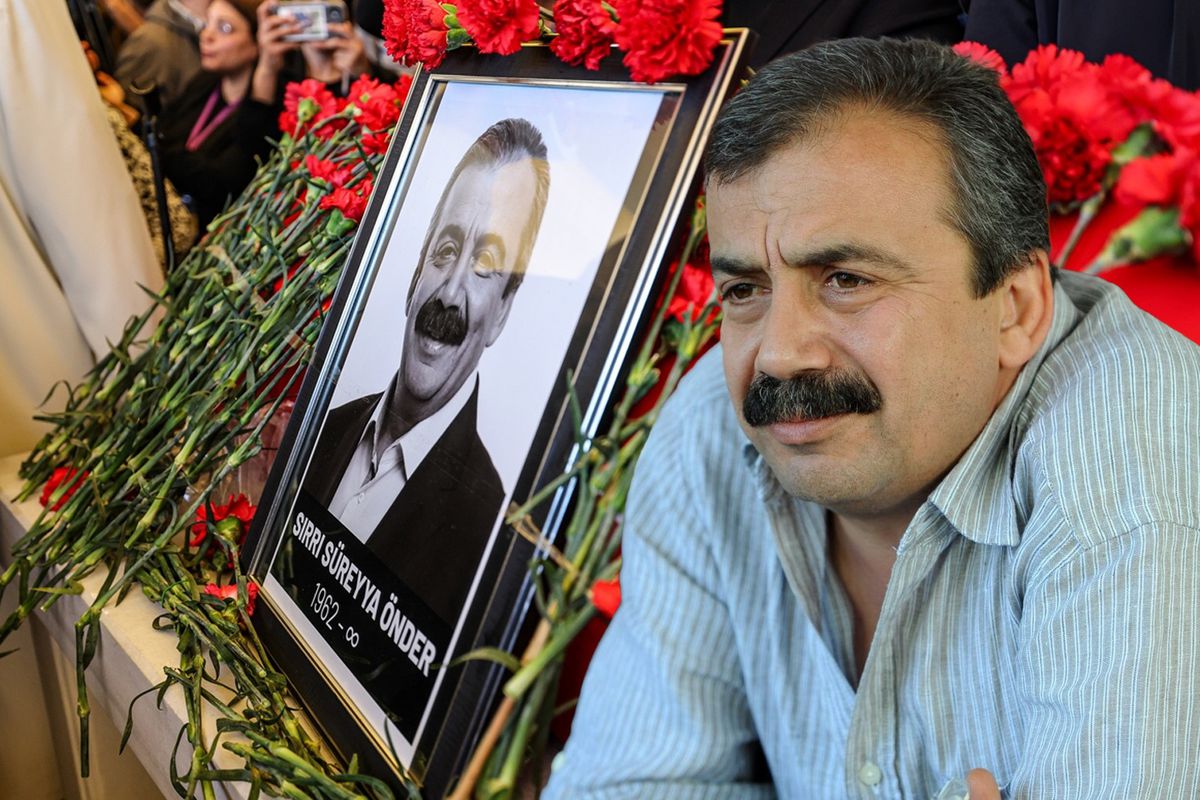 Sırrı Süreyya Önder bir yıl önce bugün aramızdan ayrıldı