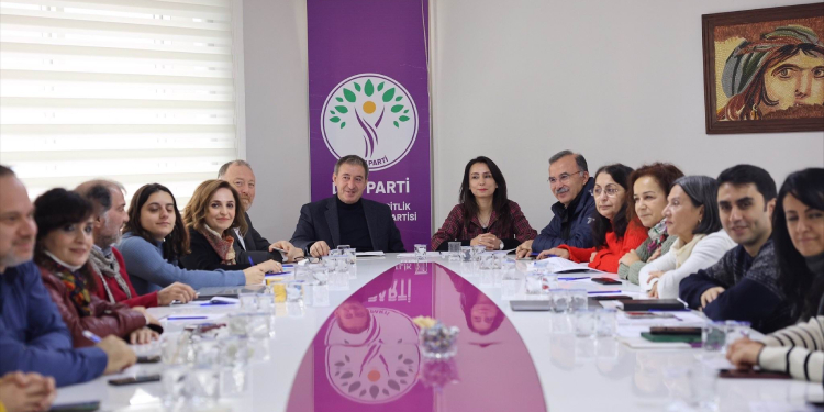DEM Parti MYK toplanıyor
