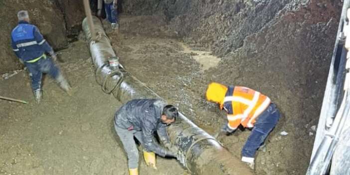 Hakkari’de Heyelan Su Hattını Vurdu: 3 Günlük Çalışmayla Arıza Giderildi