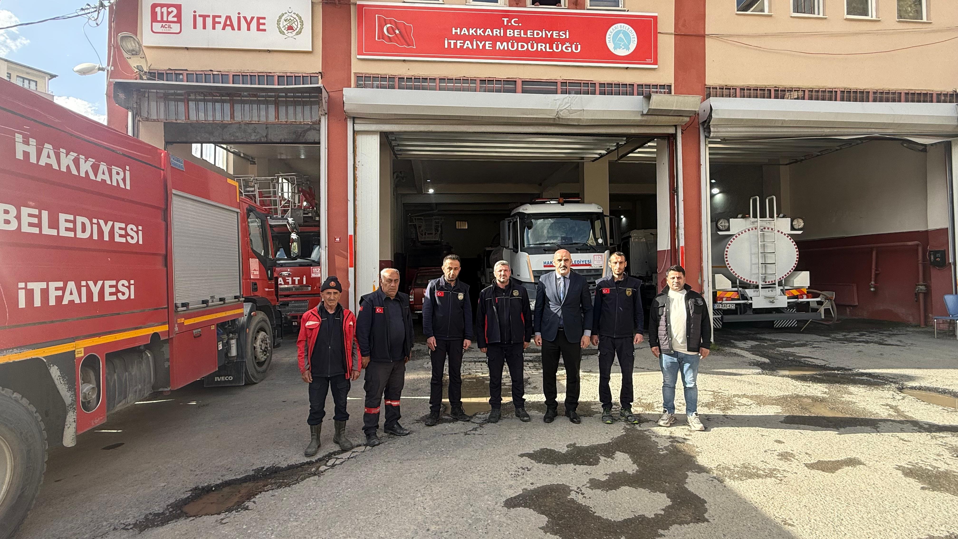 Hakkari’de Su Krizi: İtfaiye Hanelere Su Taşıyor