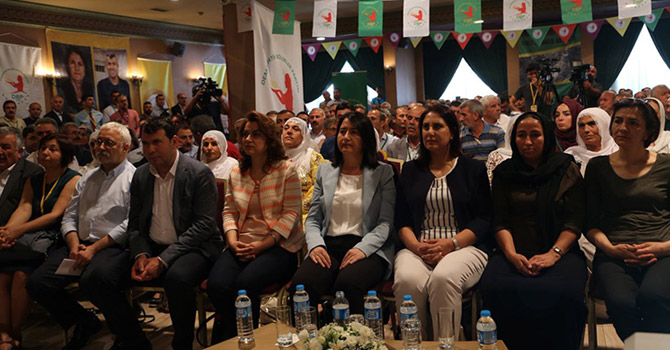 DBP'nin yeni eş başkanları belli oldu