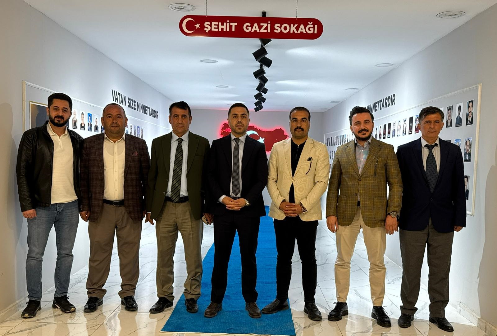 Hakkari’de Şehit Aileleri ve Gaziler Tek Çatı Altında Toplandı