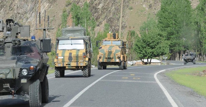 Zap'ta bombalı saldırı: 2 asker şehit