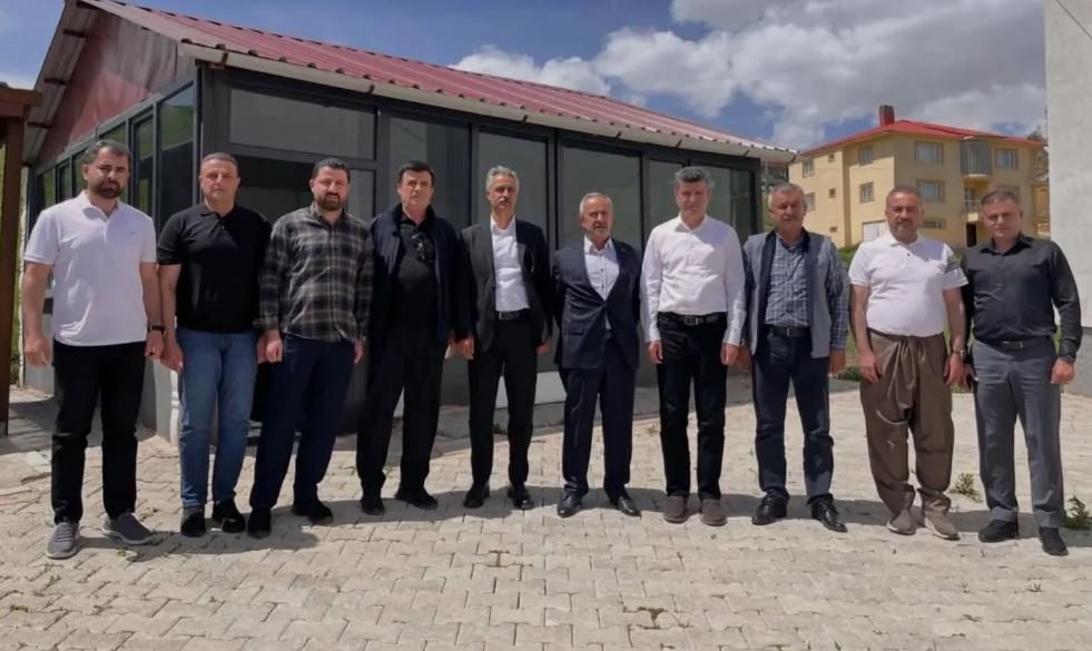 Duhok Valisi’den Aşiret lideri Zeydan'a ziyaret!