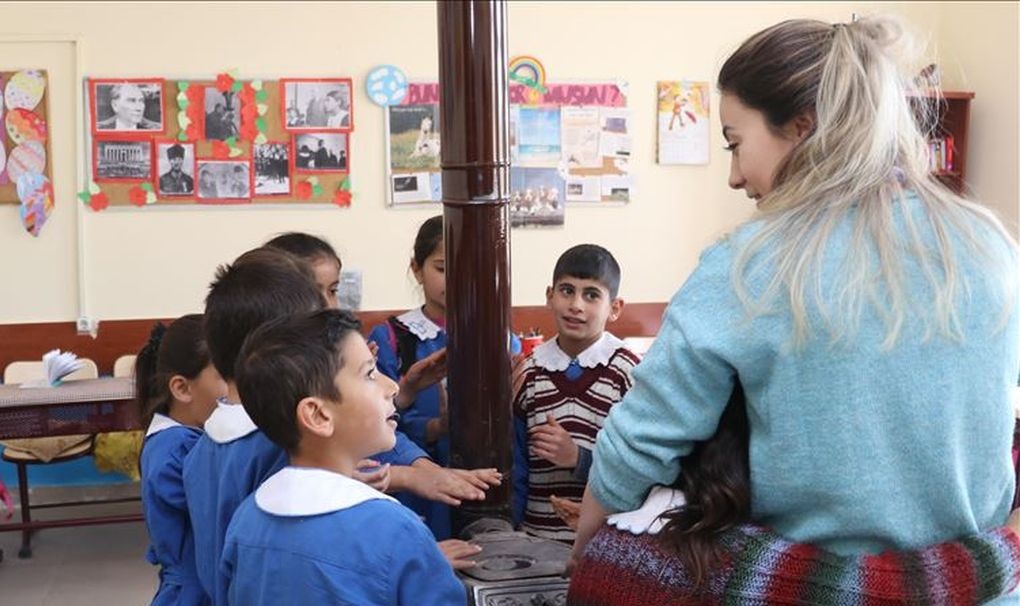 Hakkâri’de Eğitim krizi: Yüzlerce Öğretmen Kentten Ayrıldı