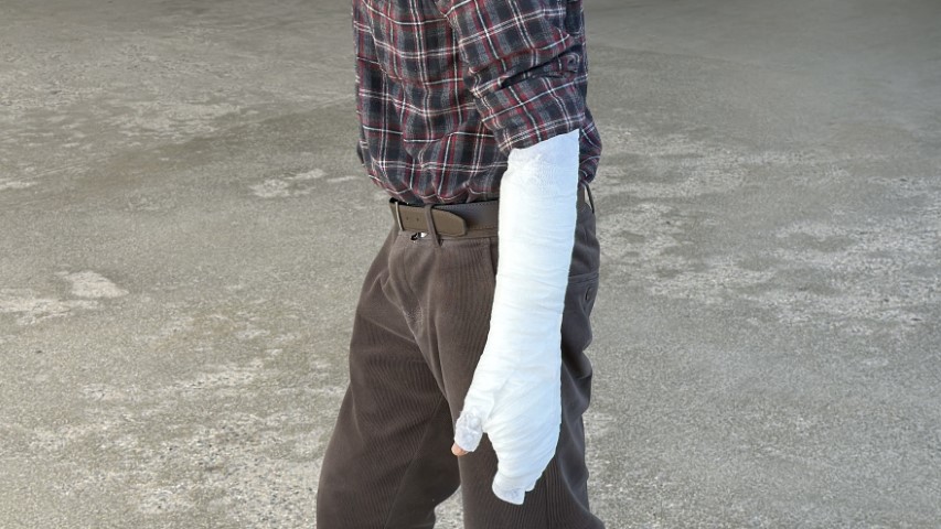 Hakkari’de acemi kasaplar hastanelik oldu