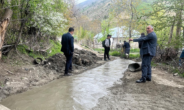 Esendere’de Yaz Öncesi Altyapı Çalışmaları Sürüyor