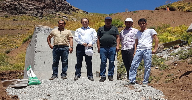 Hakkari'de İçme suyu çalışmaları aralıksız devam ediyor