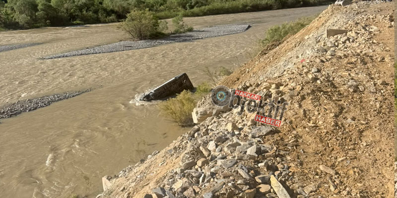 Hakkari’de Minibüs Zap Suyu’na Uçtu: Kurtarma Çalışmaları Sürüyor