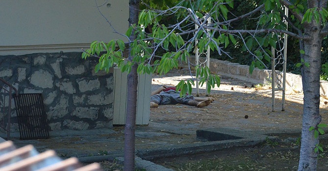 Polisten villaya operasyon: 5 DEAŞ'lı öldürüldü