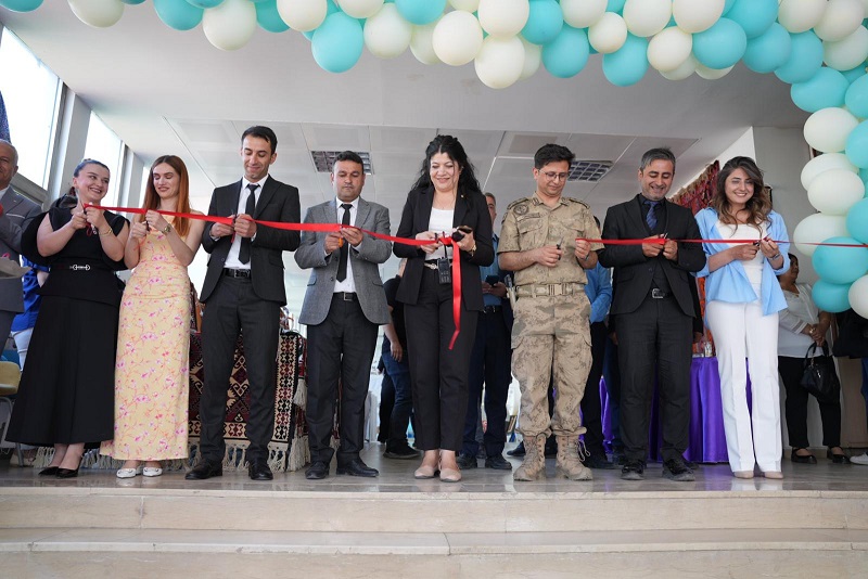 Çukurca’da Yıl Sonu Sergisi düzenlendi
