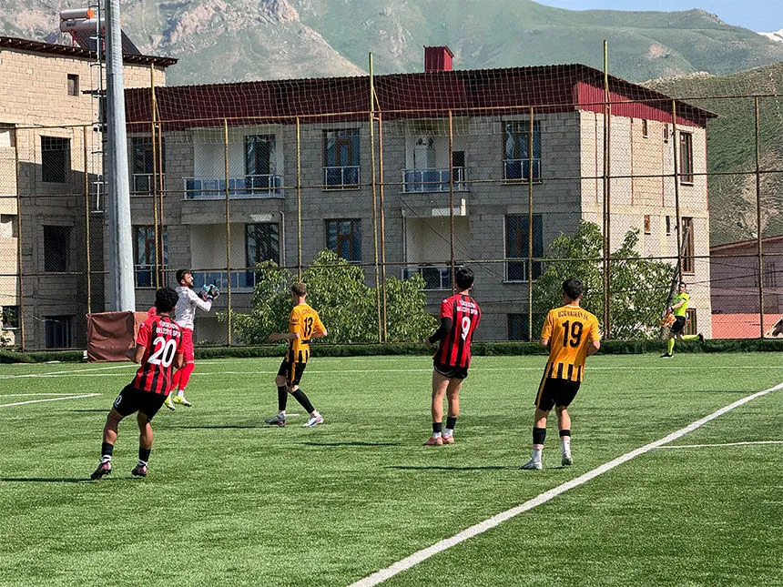 Hakkâri Amatör Lig’de kupa Üzümkıran Spor’un oldu