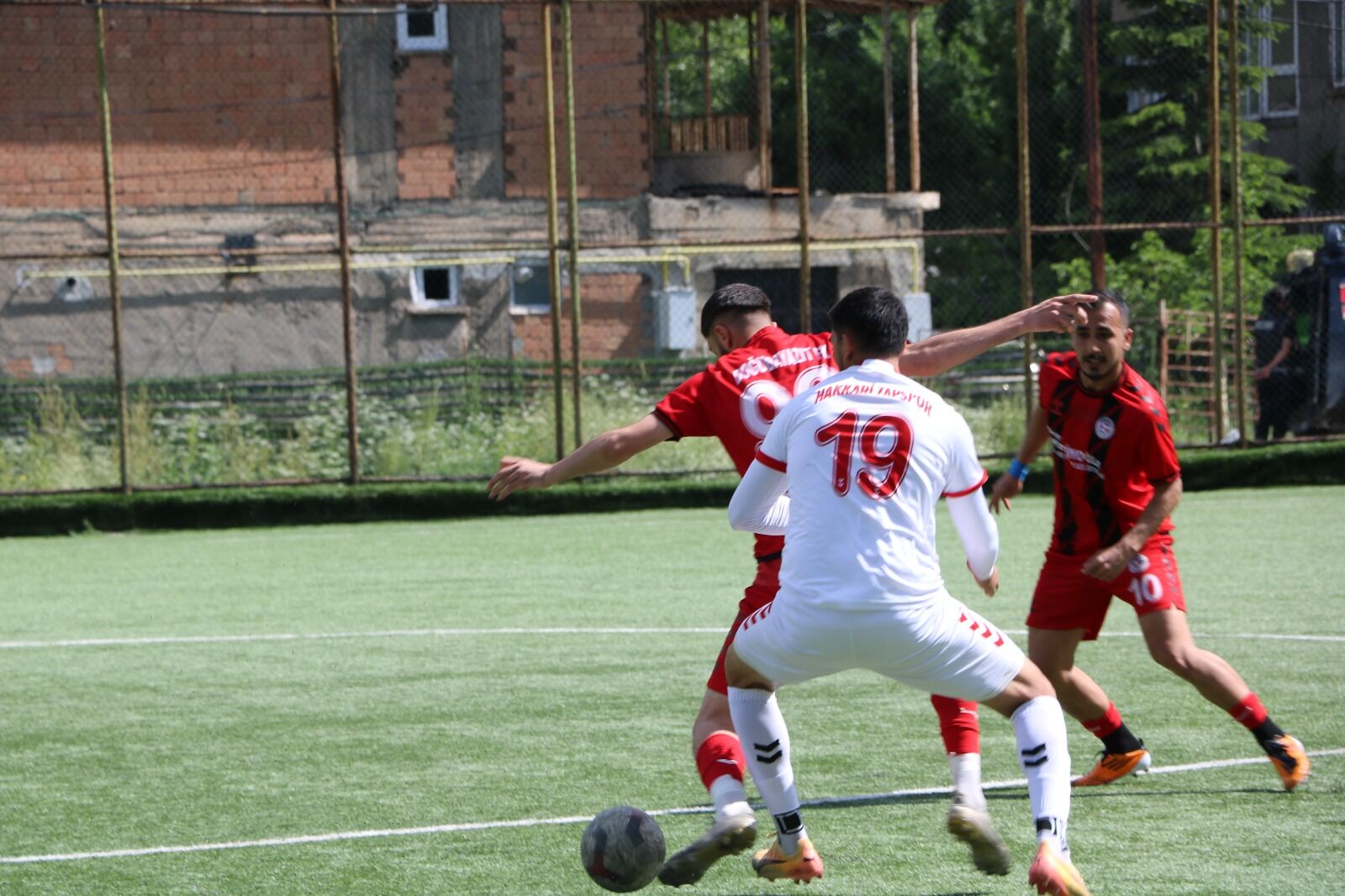 Hakkari Zap spor rakibini 3-0 mağlup etti