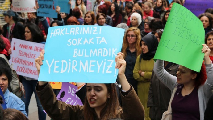Nafaka kararına tepki: Şiddeti büyütecek
