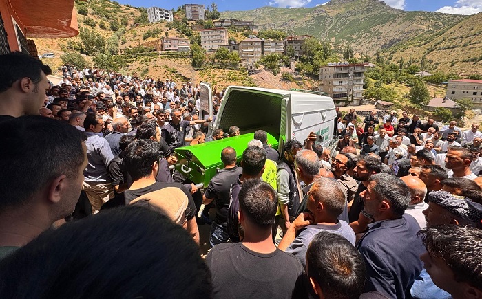 Öldürülen 4 Kişinin Cenazesi Hakkari’ye Getirildi