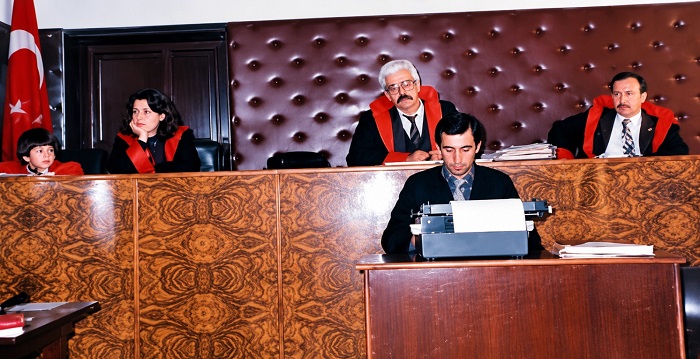 Hakkari Adliyesi’ndeki Çocuk, Yıllar Sonra Bakan Oldu