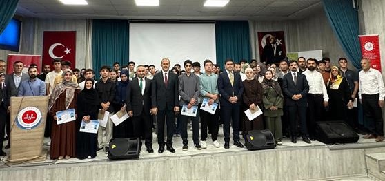 Hakkarili 8 Öğrenci Umre Ödülü Kazandı