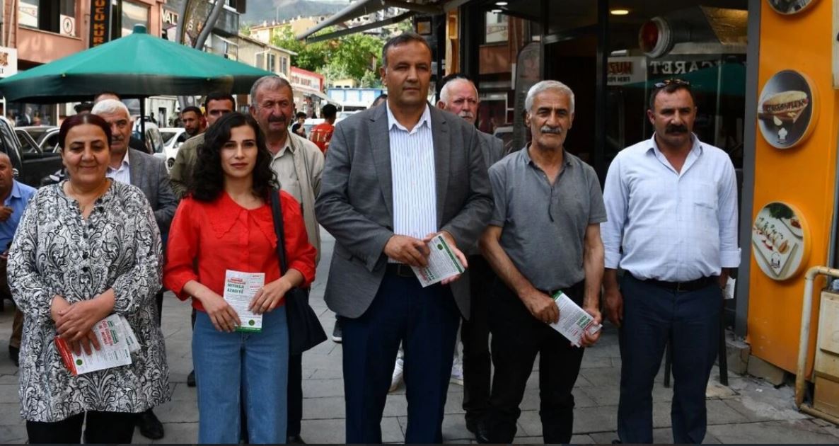 DEM Parti Hakkari İl Örgütü'nden Van mitingine davet