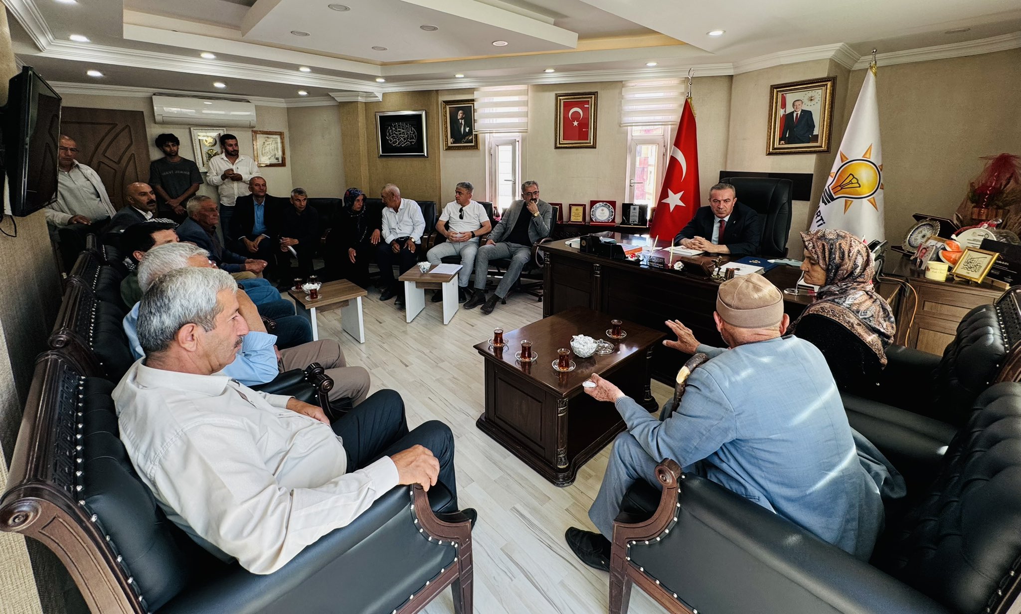 Başkan Kaya, Vatandaşlarla Bir Araya Geldi