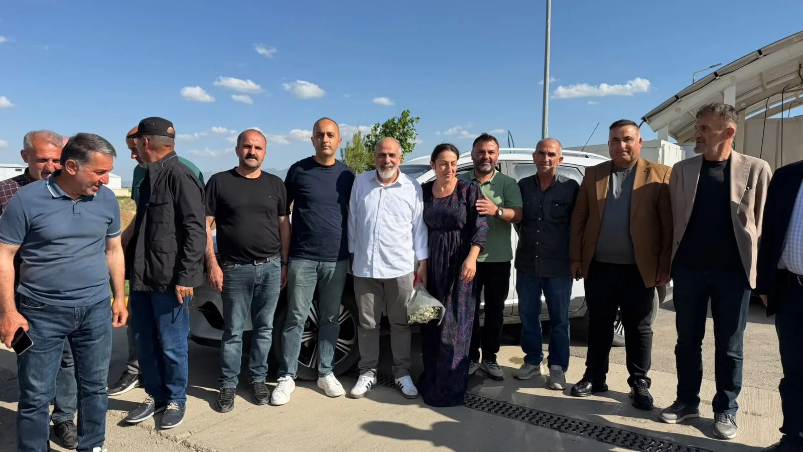 31 Yıl Sonra Özgürlüğüne Kavuştu: Telsaç Hakkari'de Karşılandı