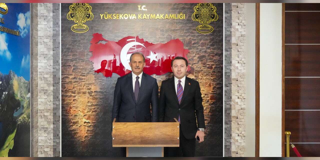 Vali İbrahim Taşyapan’dan Yüksekova Kaymakamı Hülür’e Ziyaret