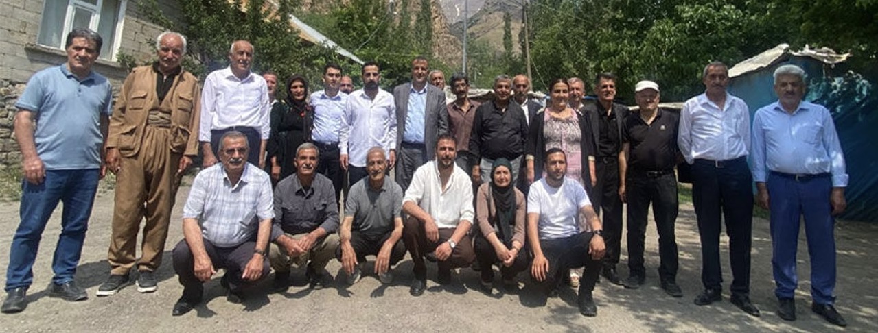 Hakkari Dem Parti 11 yıl sonra cezaevinde çıkan Aldemir’i ziyaret etti