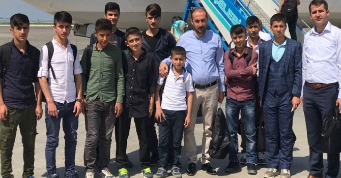 Hakkari'den 11 Hafız Kocaeli'ne Uğurlandı