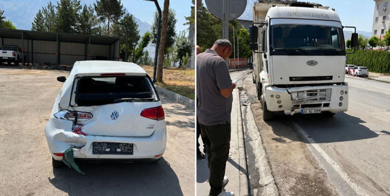 Hakkari'de Kamyon ile Otomobil Çarpıştı