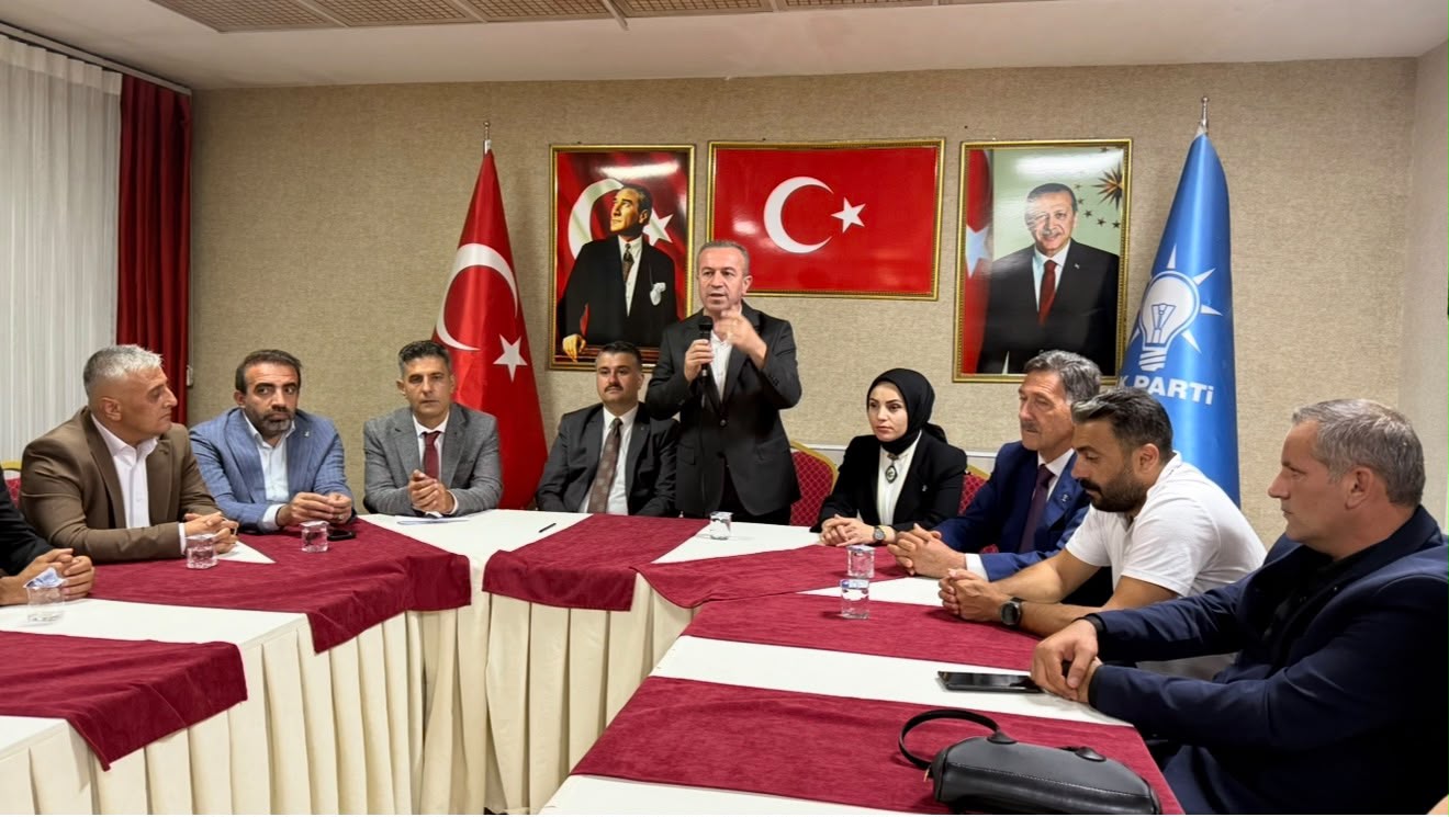 Koop-İş Sendikası'ndan AK Parti Hakkâri Teşkilatına Destek Ziyareti