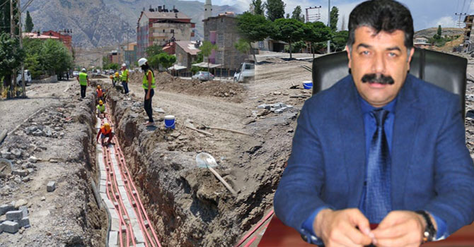 Hakkari'de Elektrik Hatları Yer Altına Alınıyor