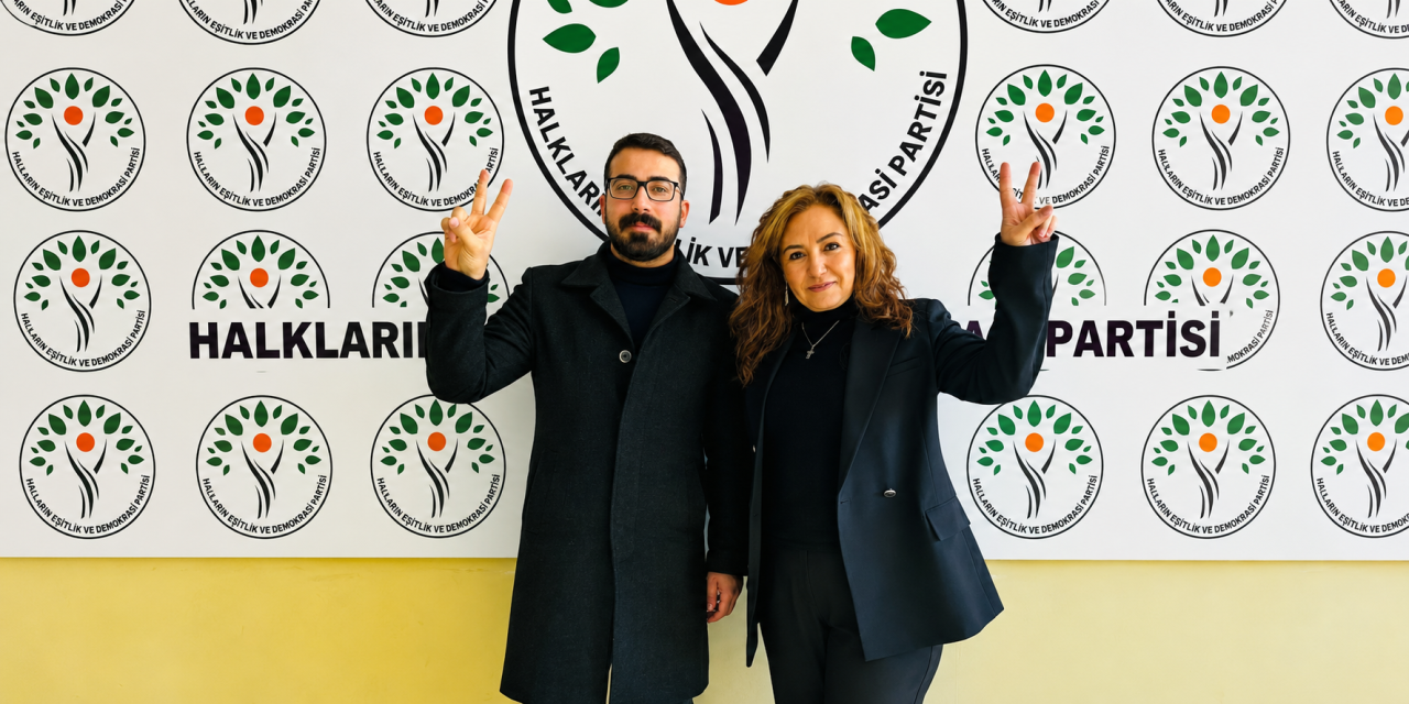 Dem Parti'den rekor oyla belediye başkanı seçilmişti: Ak Partiye katıldı