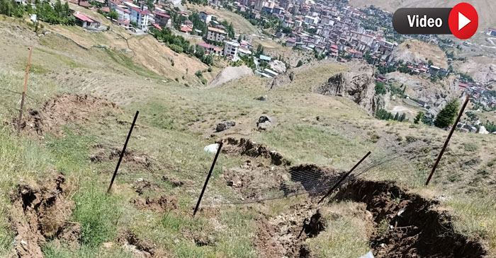 Hakkari’de mezarlık kayıyor: Mahalle sakinlerinden duvar talebi