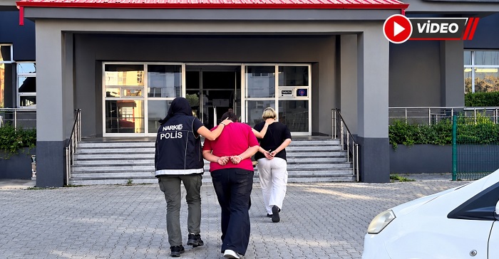 Hakkari’de uyuşturucuyu yutarak taşıdılar: 3 şüpheli tutuklandı