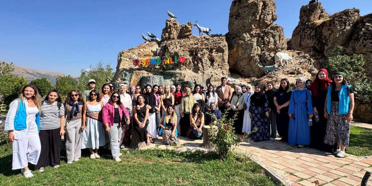 Şemdinli’de Gençlik Buluşması: Başkan Şakar Gençleri Ağırladı