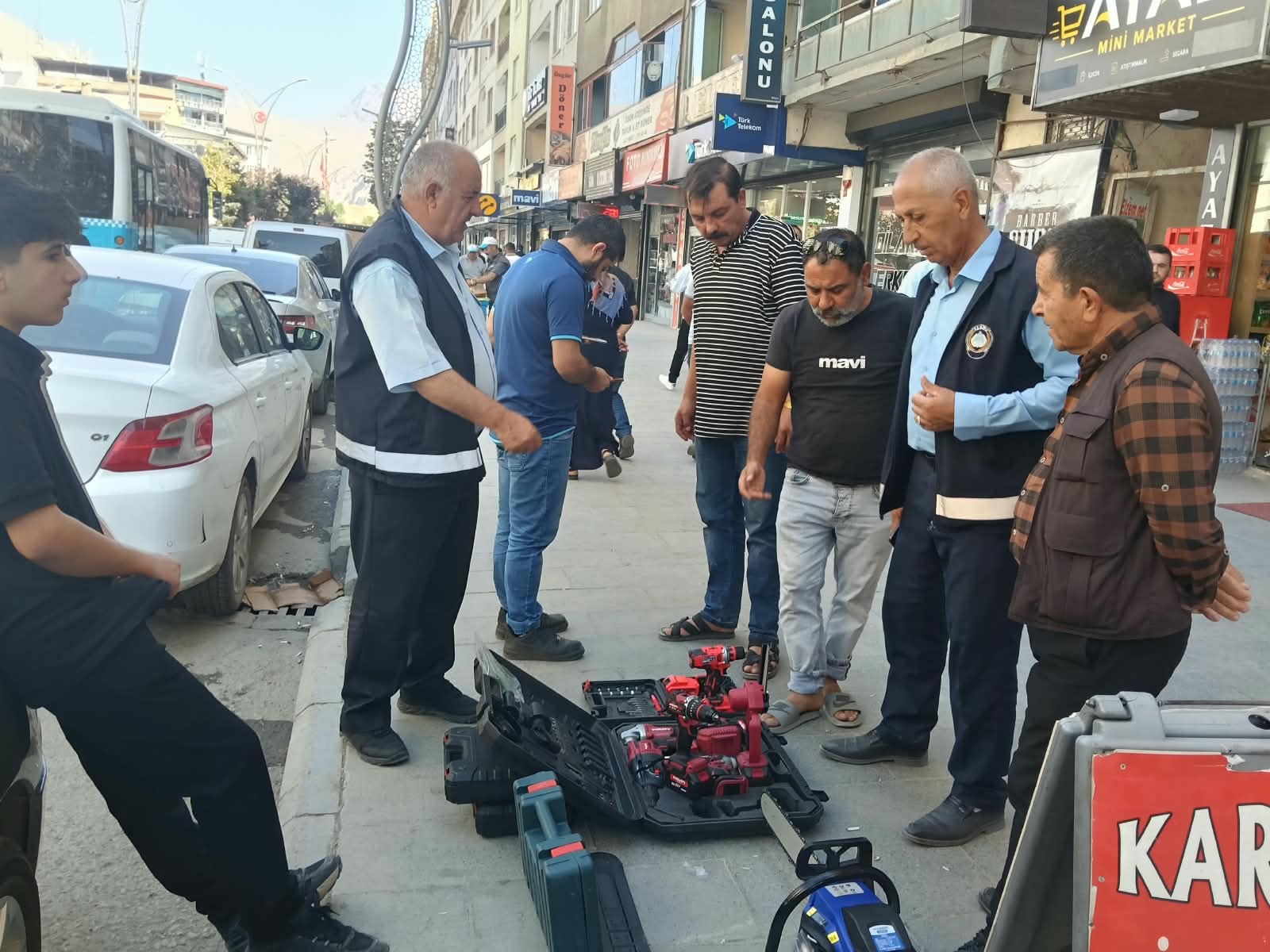 Hakkari’de seyyar satıcılara uyarı
