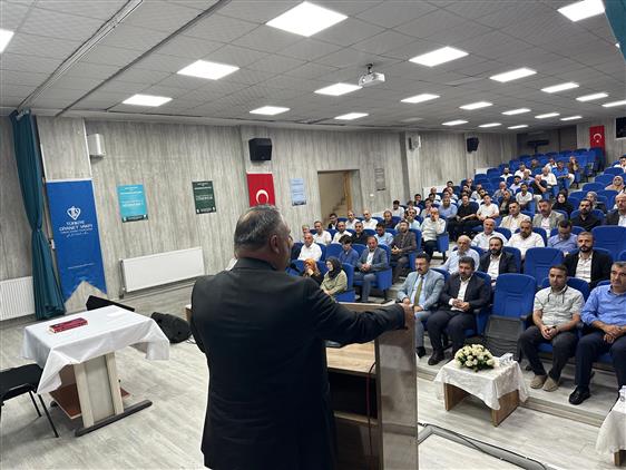 Hakkari’de “Peygamberimiz ve Güzel Ahlak” konferansı düzenlendi
