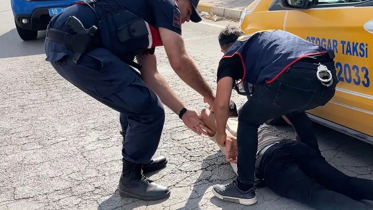 Hakkari’de altın dolandırıcılığına operasyon!