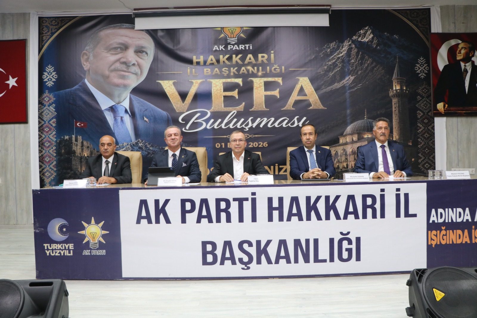 AK Parti Hakkâri’de Vefa Buluşması: Eski ve Yeni Teşkilat Bir Arada