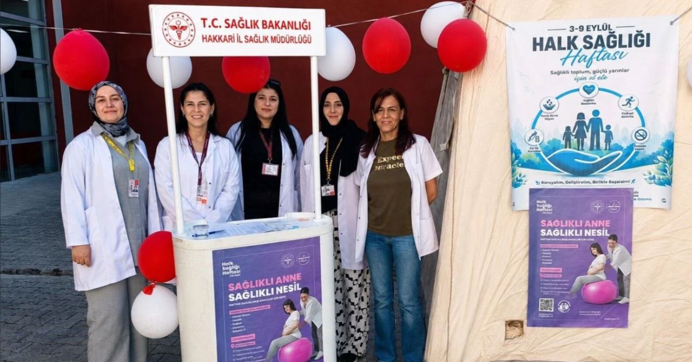Sağlık ekipleri Hakkâri’de vatandaşları bilgilendirdi