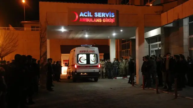 Yüksekova'da iki grup arasında kavga: Silah ve bıçak kullanıldı