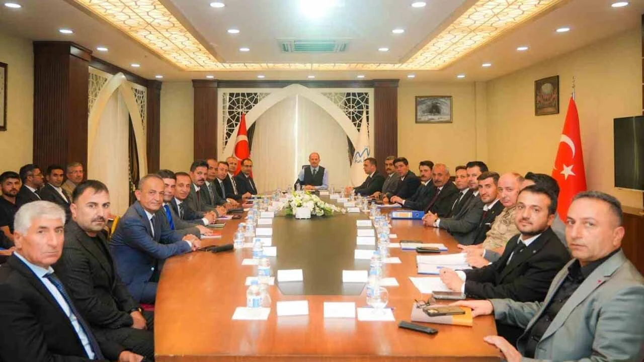 Hakkâri’de sahipsiz hayvanlar için toplantı!